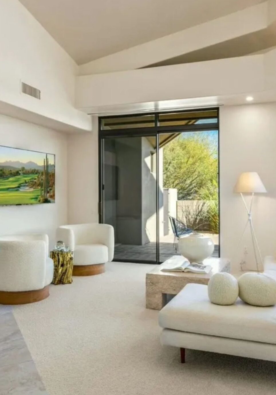 Fernwood - living area 1